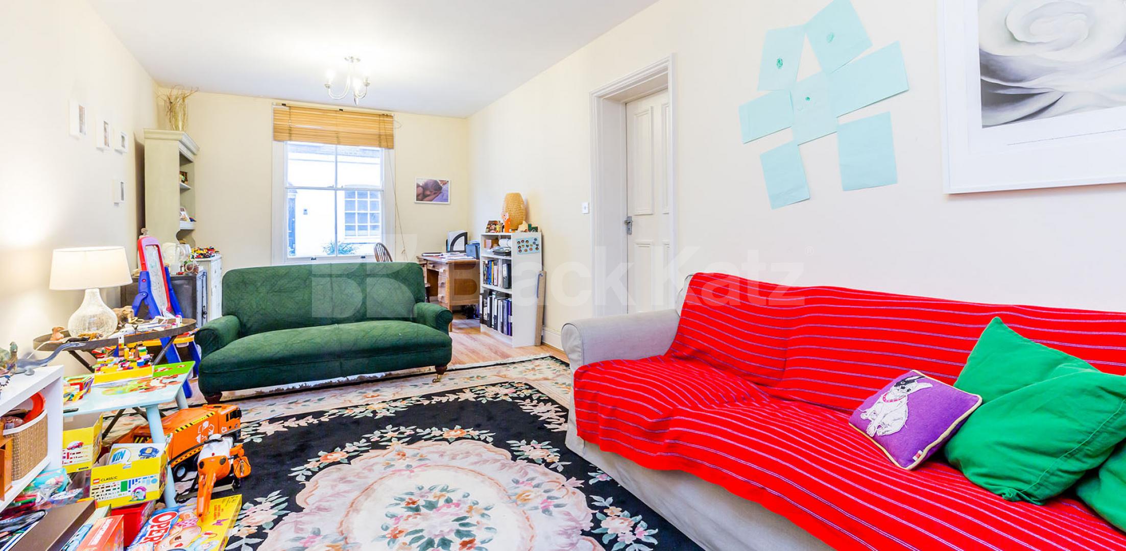 			3 Bedroom, 1 bath, 1 reception Flat			 Rousden Street, Camden 